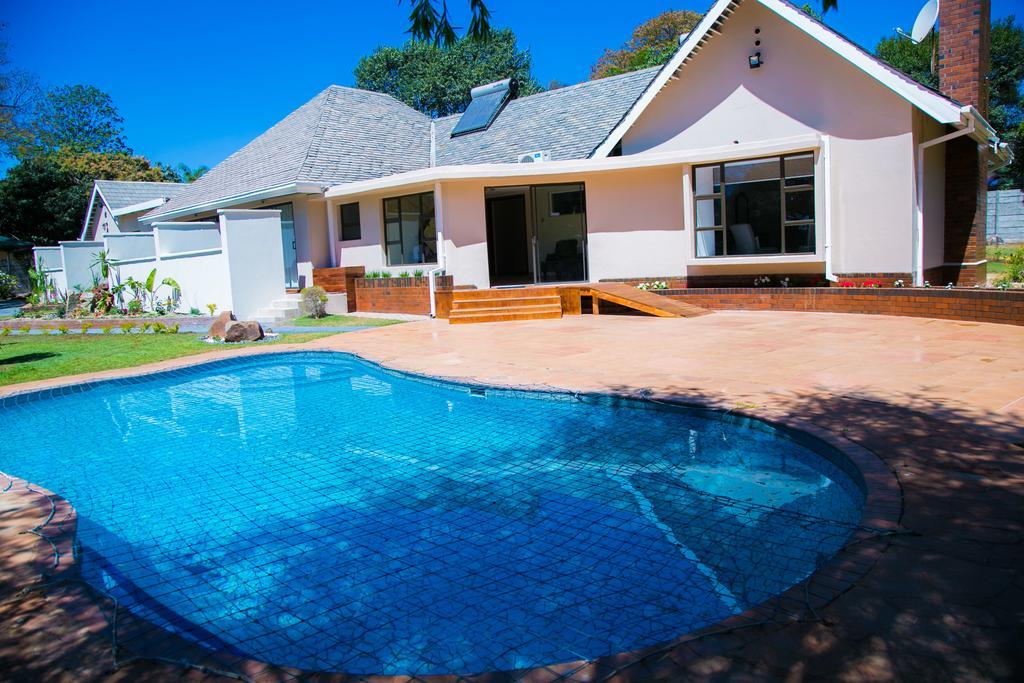 Jacaranda Harare Exterior foto